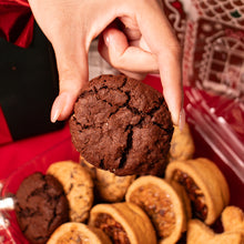 Cargar imagen en el visor de la galería, CAJA DE POSTRES VARIADOS
