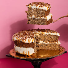 Cargar imagen en el visor de la galería, PASTEL DE PLÁTANO
