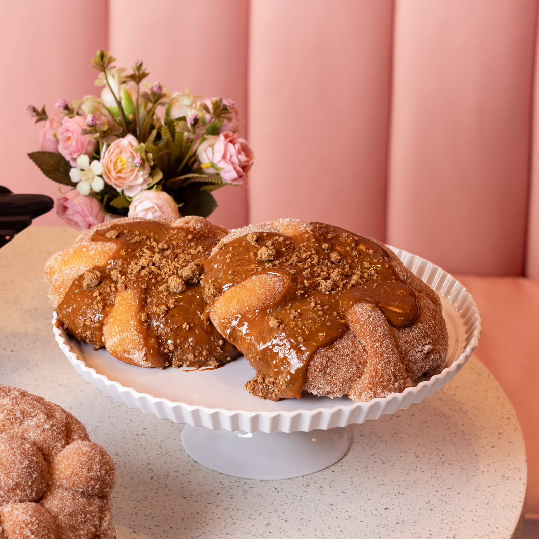 PAN DE MUERTO RELLENO